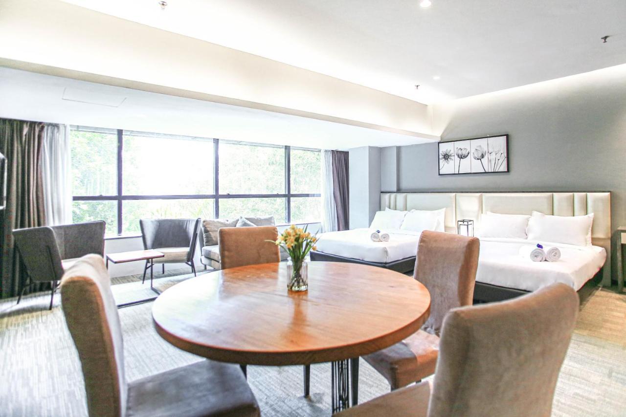 Fives Hotel Dnp ยะโฮร์บาห์รู ภายนอก รูปภาพ