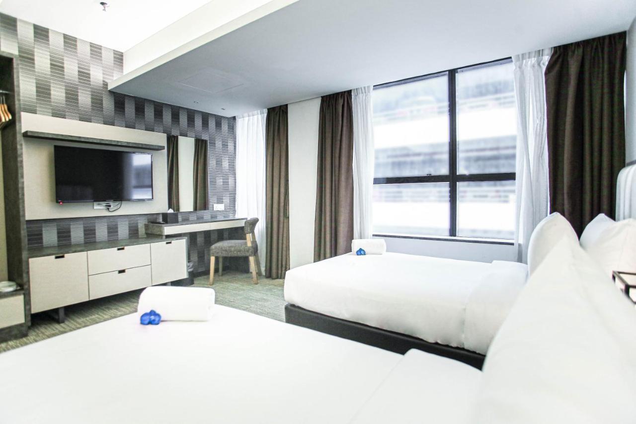 Fives Hotel Dnp ยะโฮร์บาห์รู ภายนอก รูปภาพ