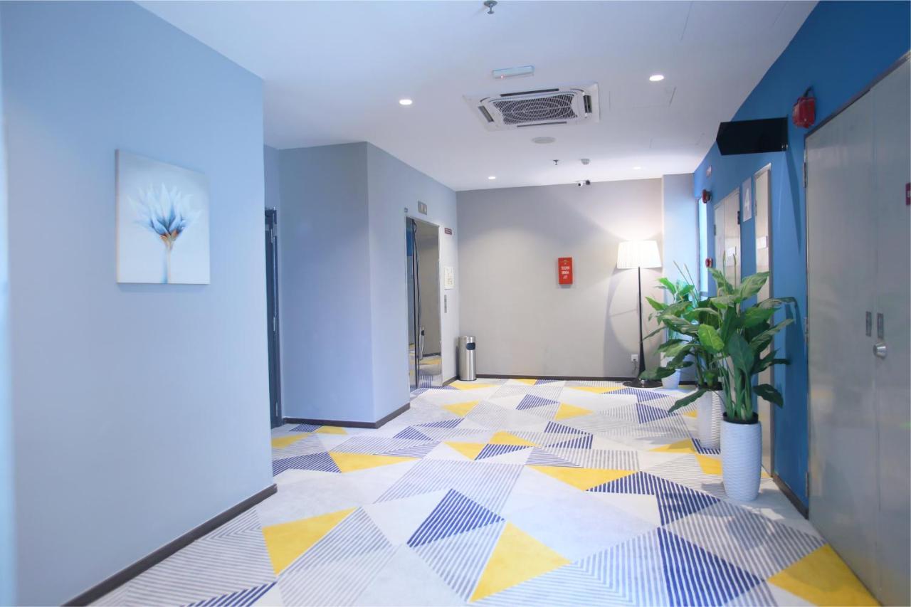 Fives Hotel Dnp ยะโฮร์บาห์รู ภายนอก รูปภาพ